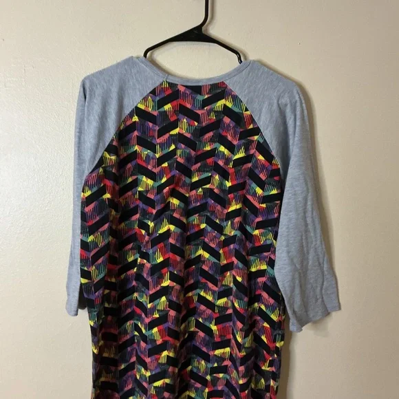 LuLaRoe Multicolor Geometric Long Sleeve Top - Picture 3 of 3